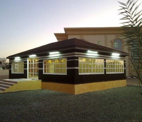 بيوت شعر تقليدية