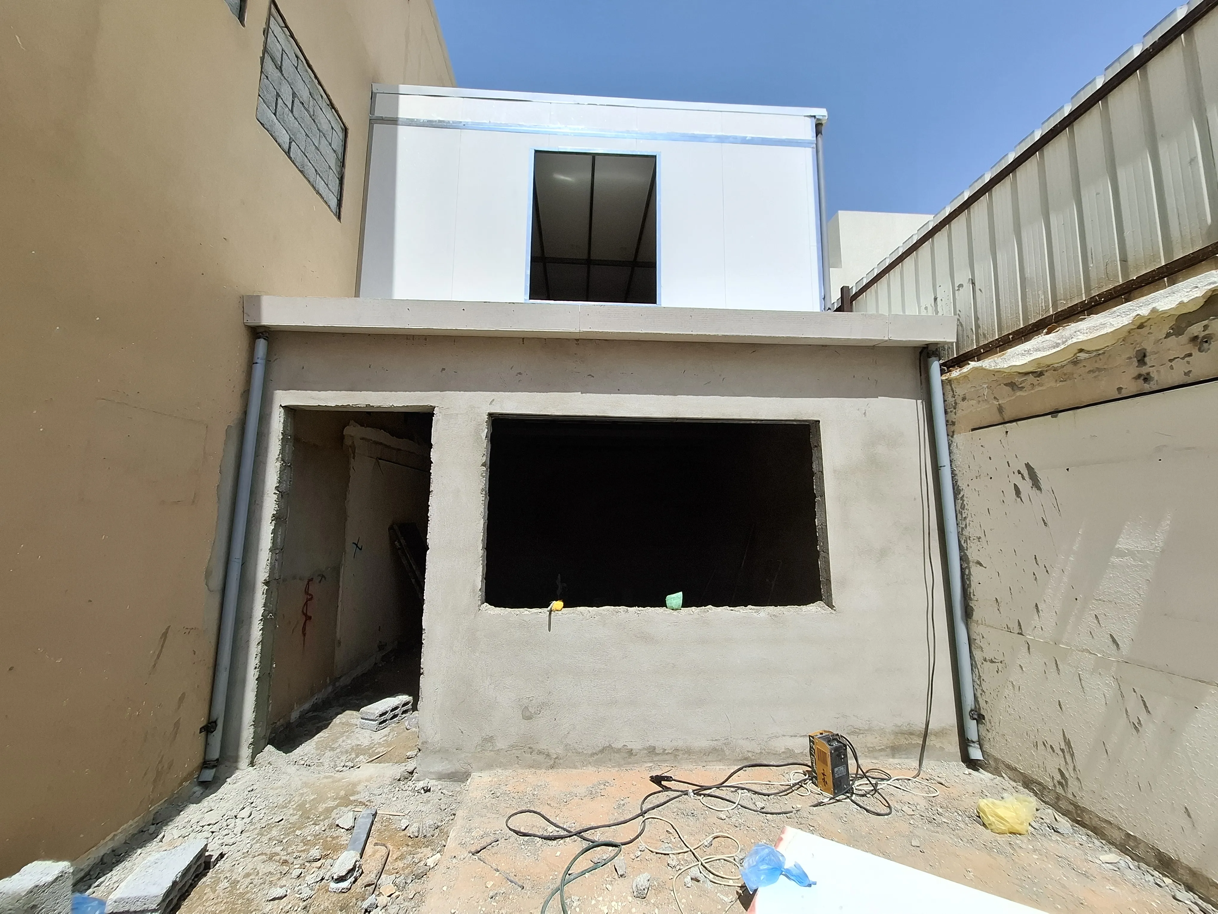 ملاحق سندوتش بانل