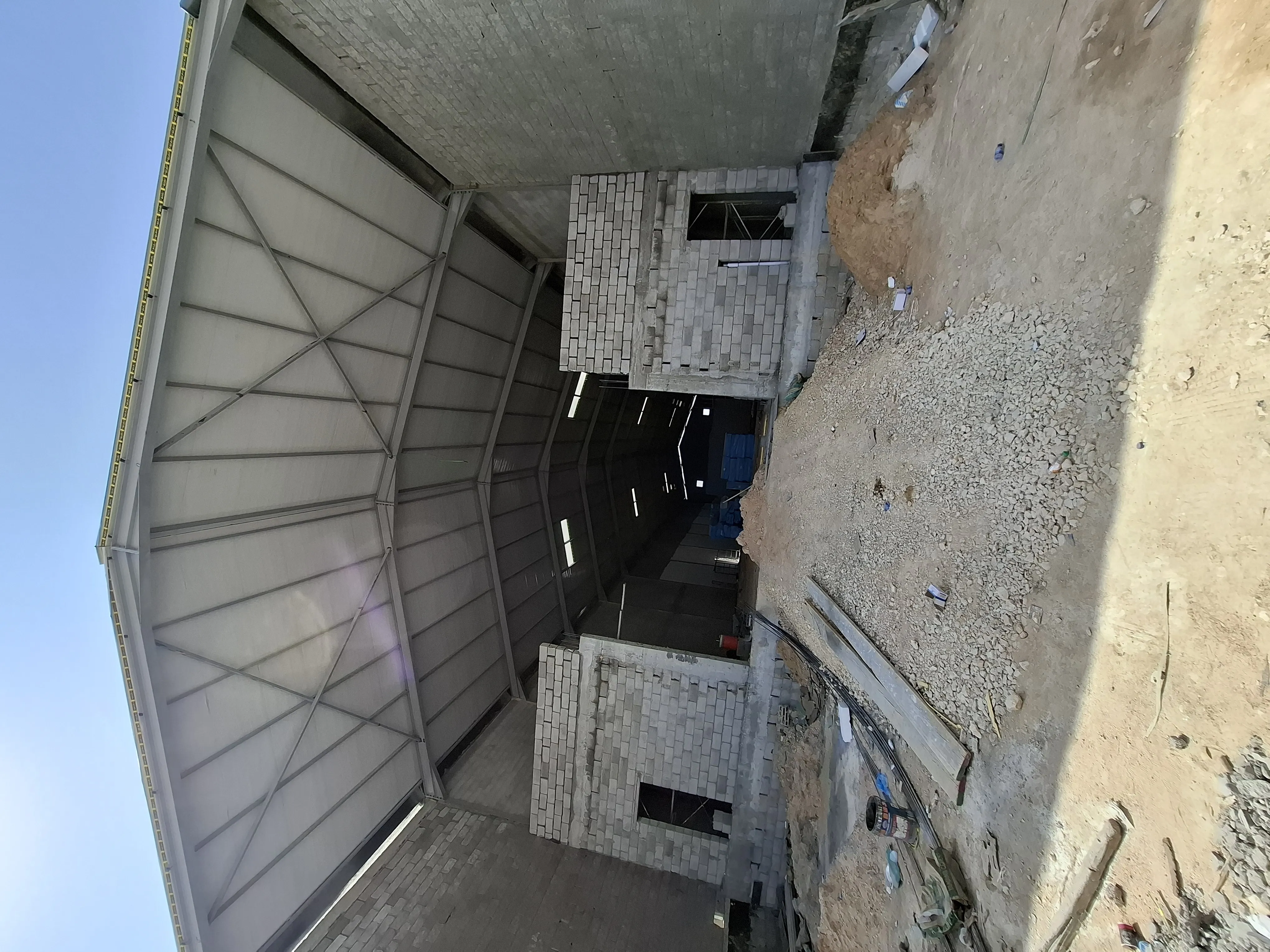 مستودعات وهناجر الرياض