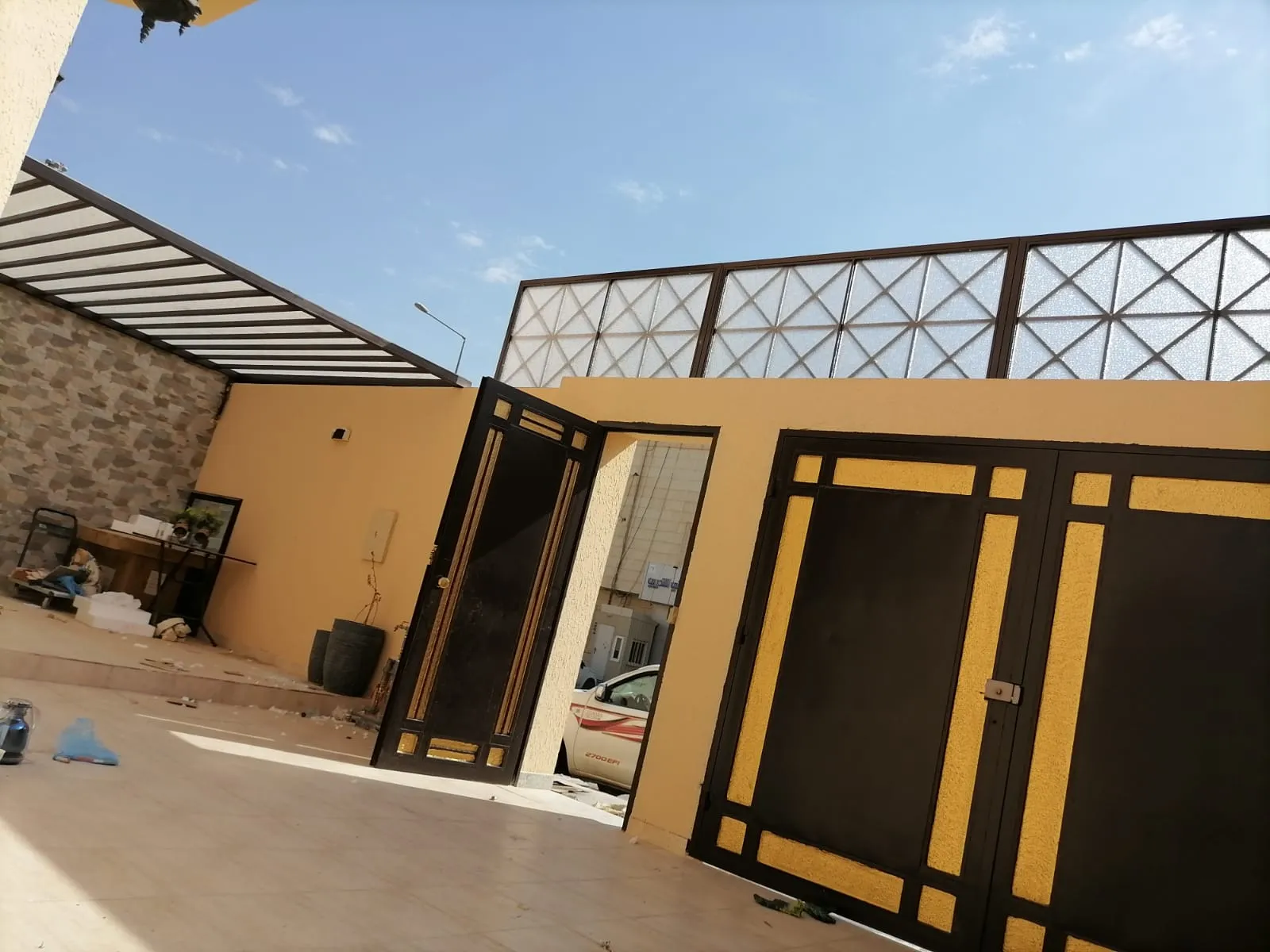 سواتر بأنواعها